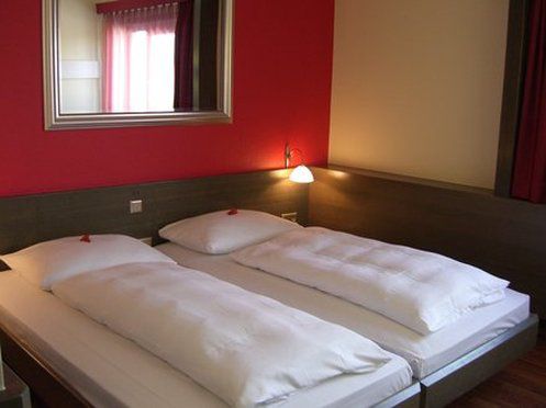 Stadthotel ไฮล์บรอนน์ ห้อง รูปภาพ